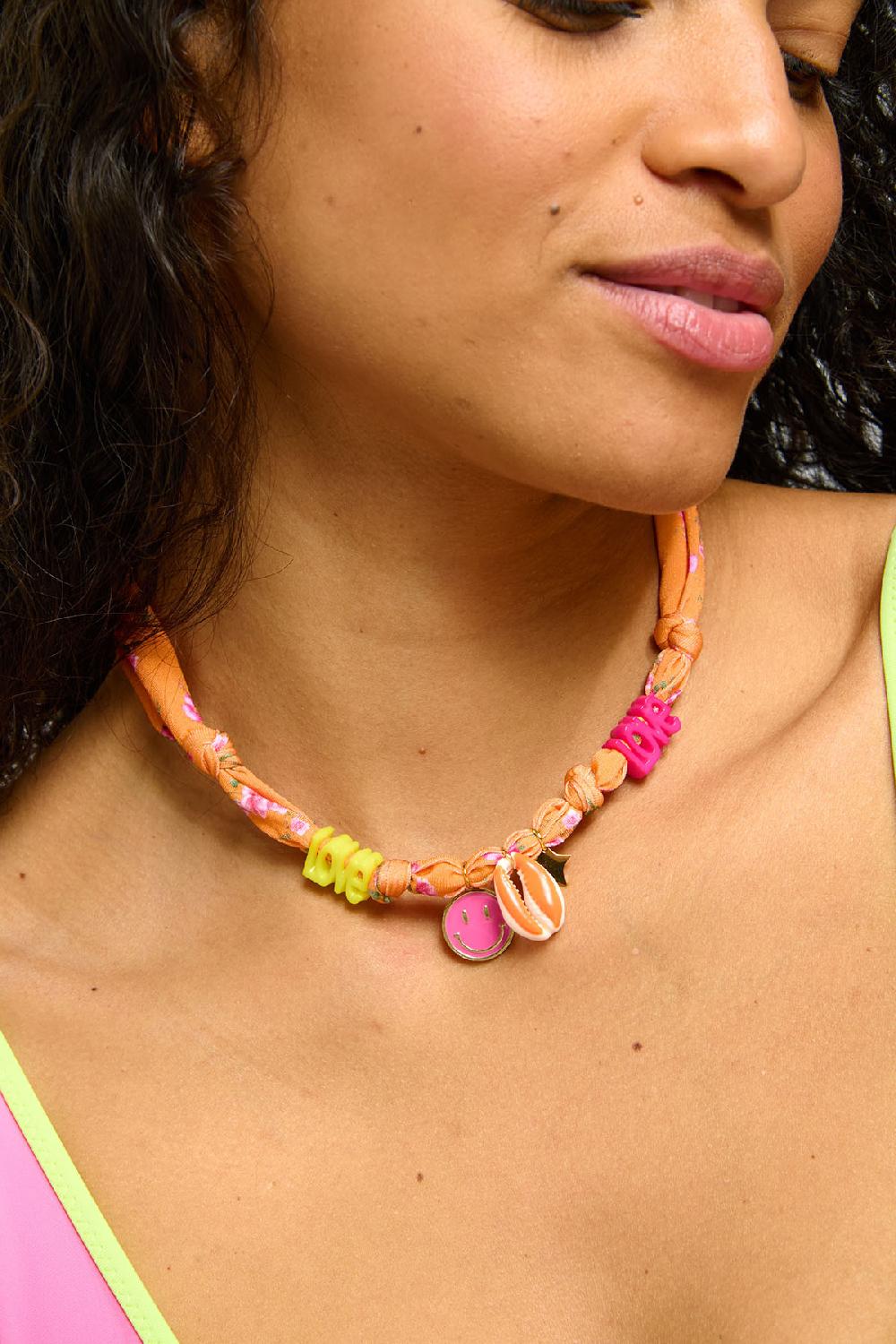 Banana Moon Short Necklace Orange SMALLRUB CHOCKER