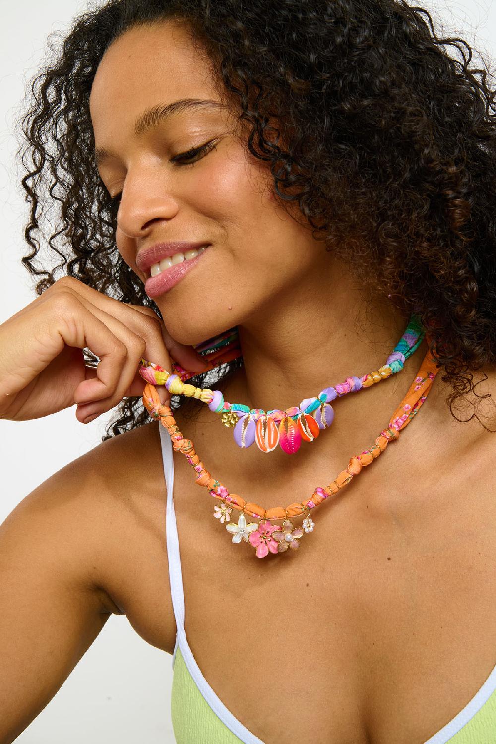 Banana Moon Short Necklace Purple SMALLRUB CHOCKER