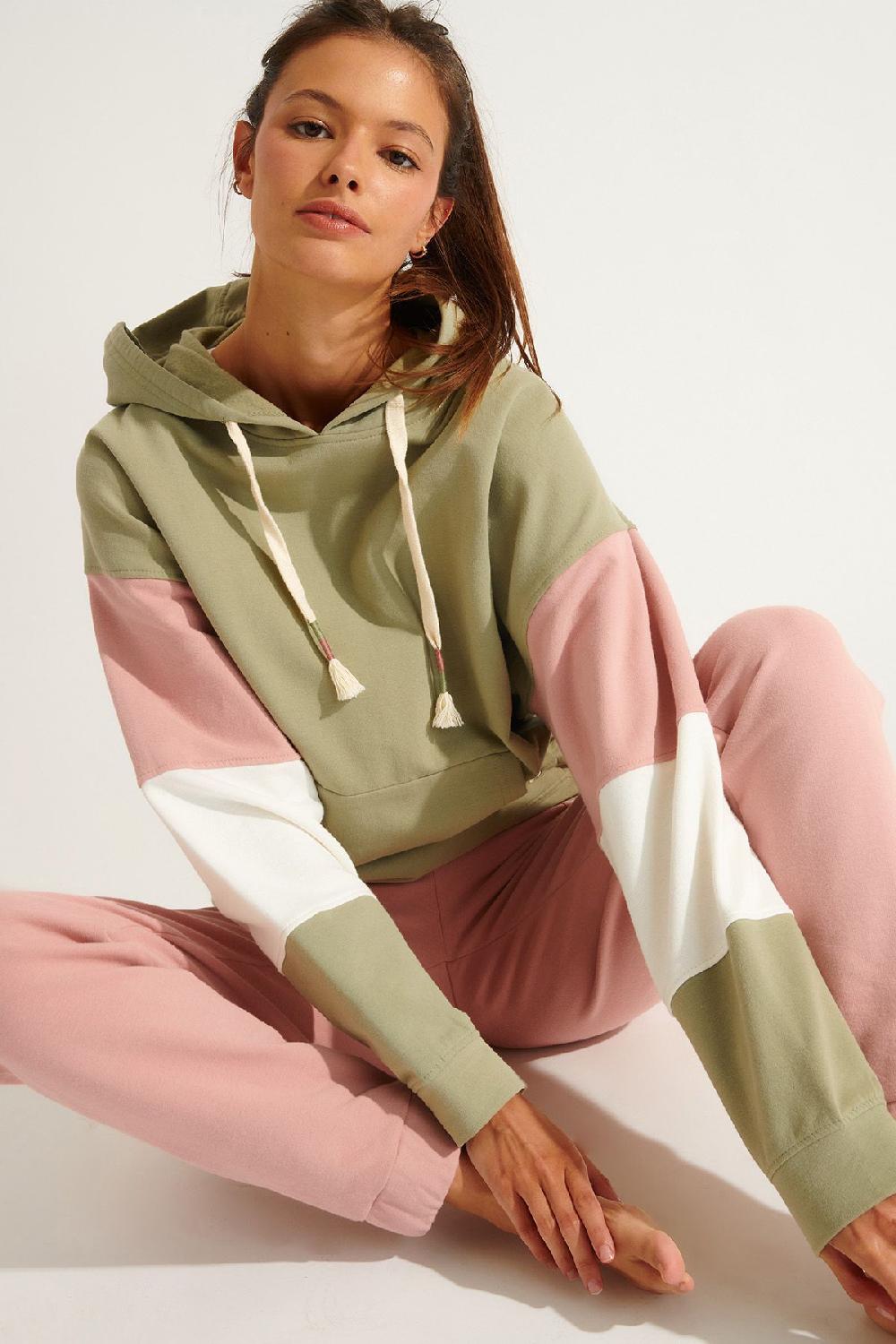Banana Moon Sweatshirt Green HOODAY MODELO