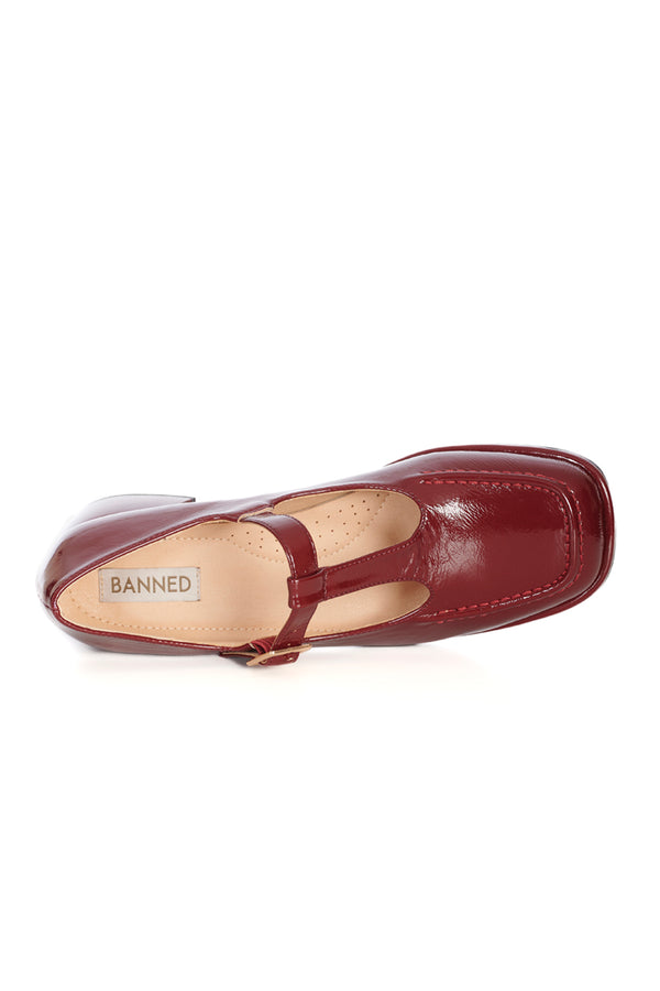 Banned Alternative Banned Alternative UNFORGETTABLE ELIZABETH PUMPS