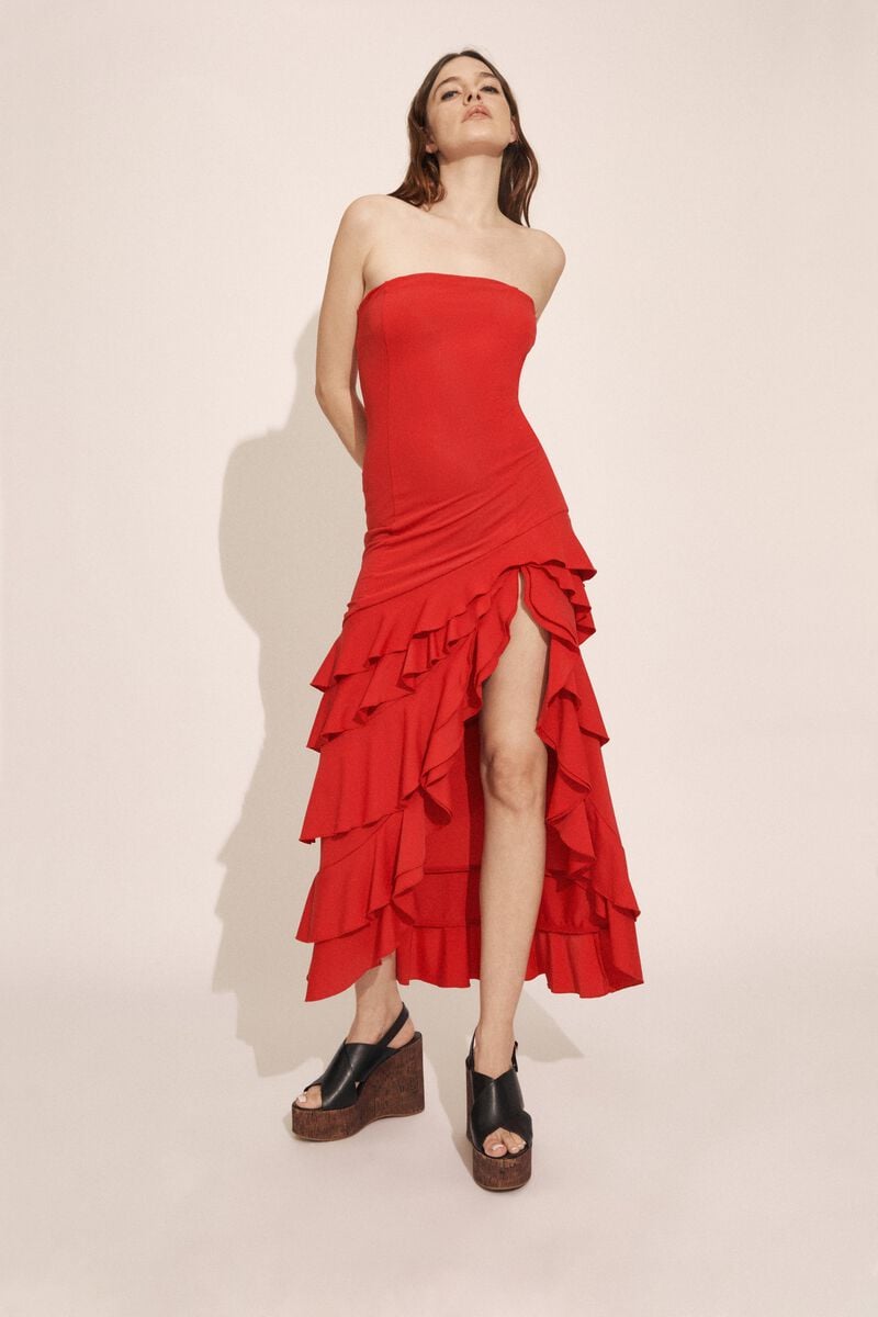 bardot agastina strapless maxi dress in deep red
