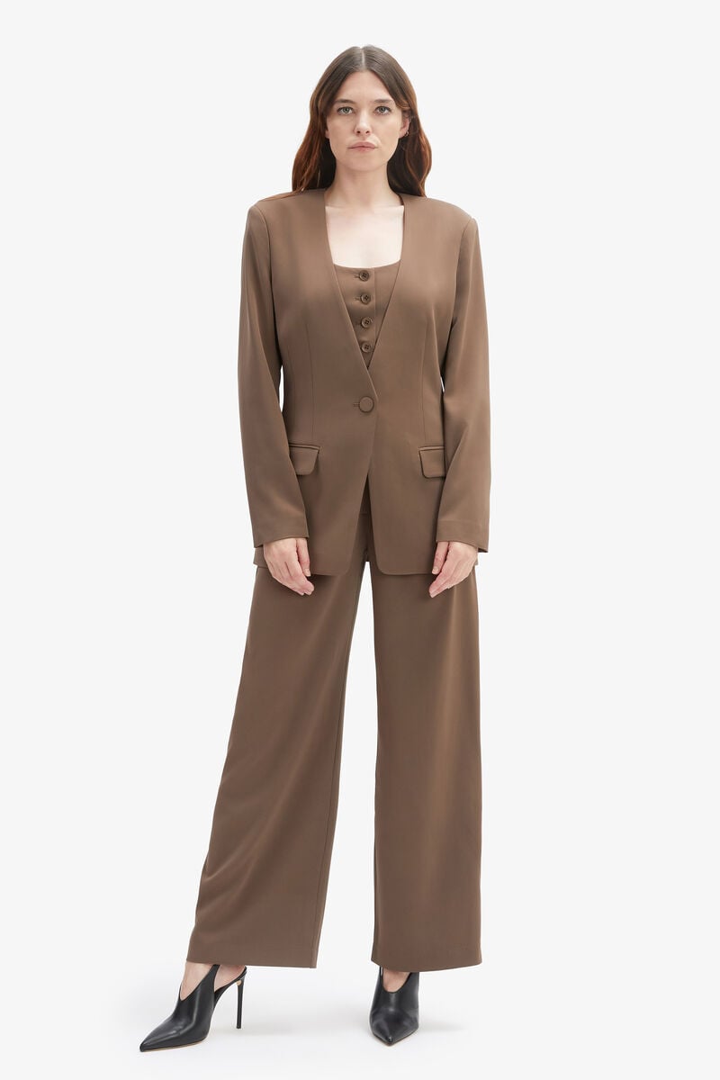 Bardot Ellera Fitted Blazer In Brown