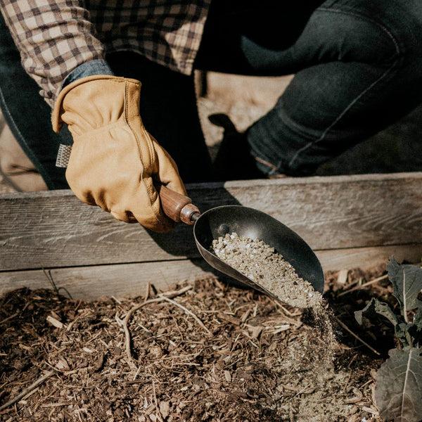 Barebones Backyard Gardener Set