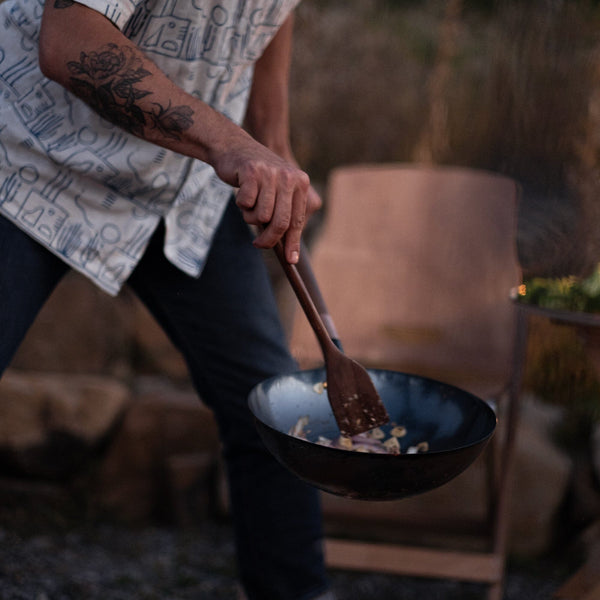 Barebones Long Handle Wok