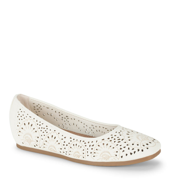 baretraps Chika Casual Flat