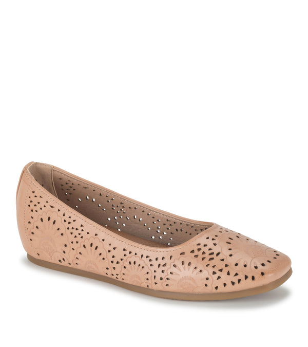 baretraps Chika Casual Flat