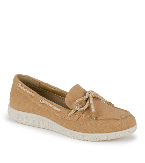 baretraps Venia Boat Shoe