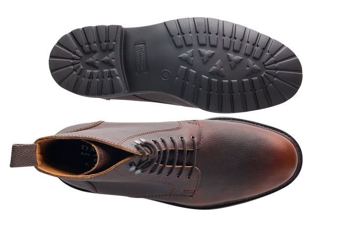 Barker Newquay - Brown Pull Up Grain