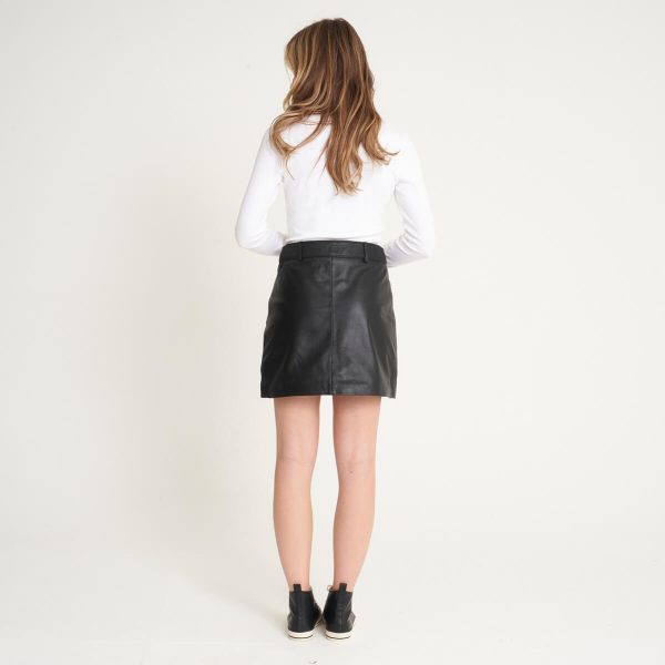 Barneys Originals Women’s Real Leather Skirt With Front Zip