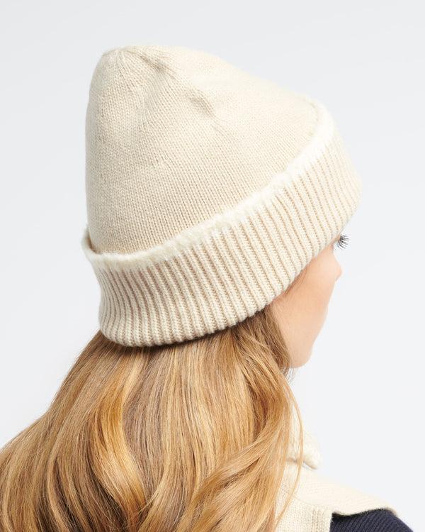 Barrie Bonnet En Cachemire Effet Shearling