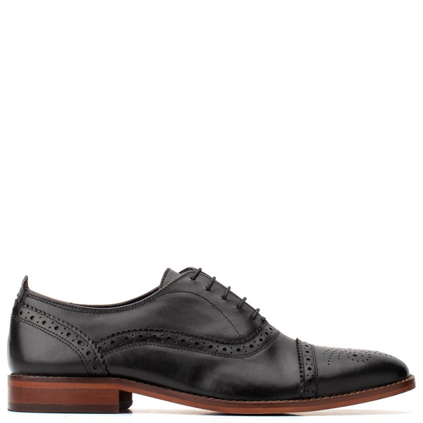 Base London Cast Oxford Brogue Shoes Black