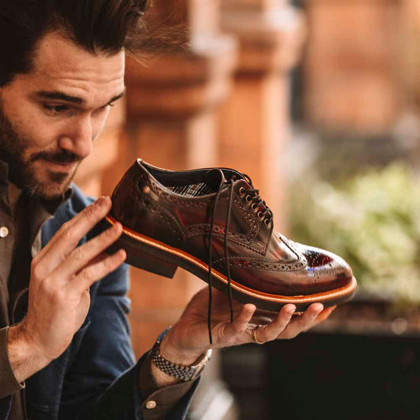base London Woburn Hi Shine Brogue Shoes Bordo
