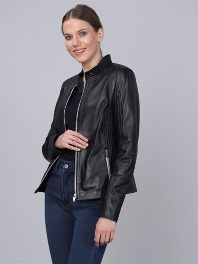 Basics And More Basics&More Women Black Leather Jacket - B49