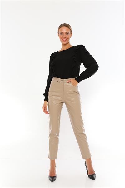basics and more Basics&More Women Five-Pocket Beige Leather Trousers - P02 basics and more Basics&More Women Five-Pocket Beige Leather Trousers - P02