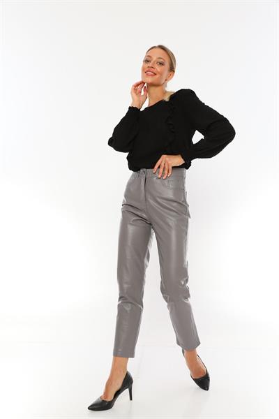 Basics And More Basics&More Women Five Pocket Grey Leather Trousers - P02