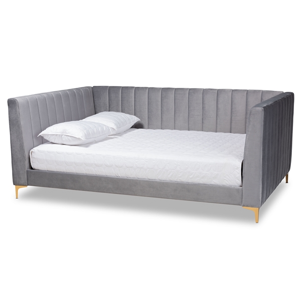 baxton studio Baxton Studio Oksana Modern Contemporary Glam and Luxe Light Grey Velvet Fabric Upholstered and Gold Finished Full Size Daybed