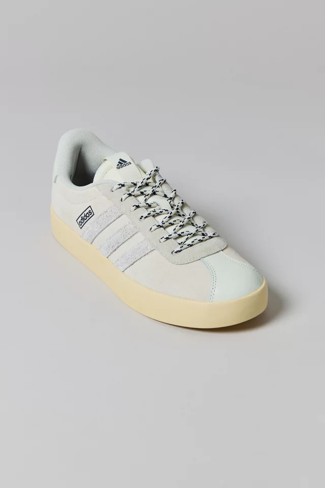 Bdg Urban Outfitters Adidas Men's VL Court 3.0 Sneaker