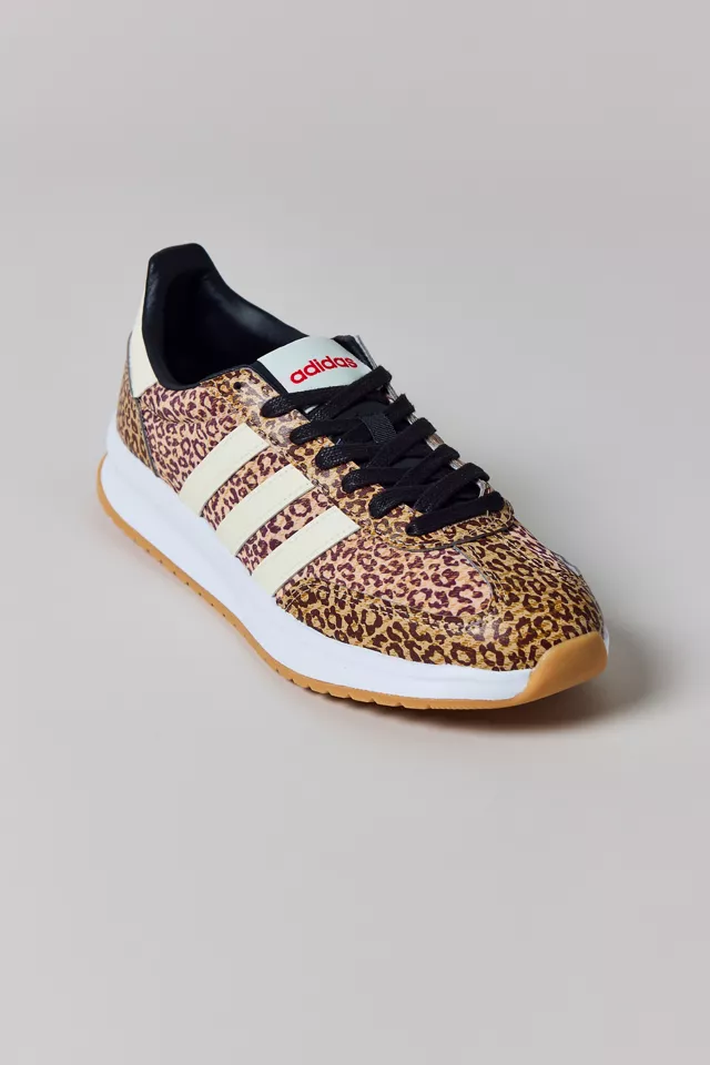 Bdg Urban Outfitters Adidas Women's Run 70 2.0 Sneaker