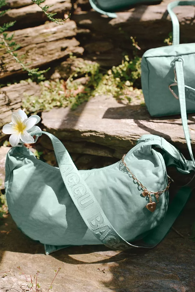 bdg urban outfitters BAGGU Medium Nylon Crescent Bag