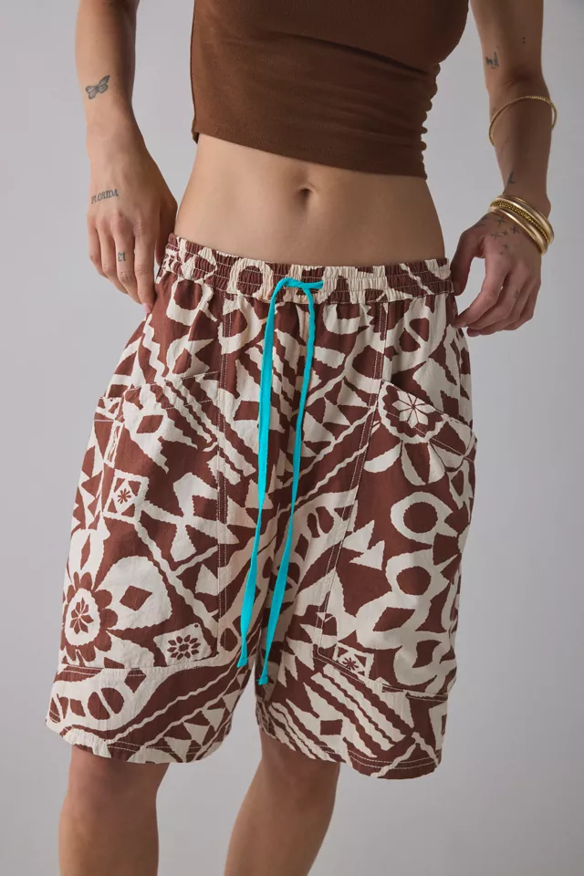 bdg urban outfitters BDG Bradley Baggy Longline Cotton Short