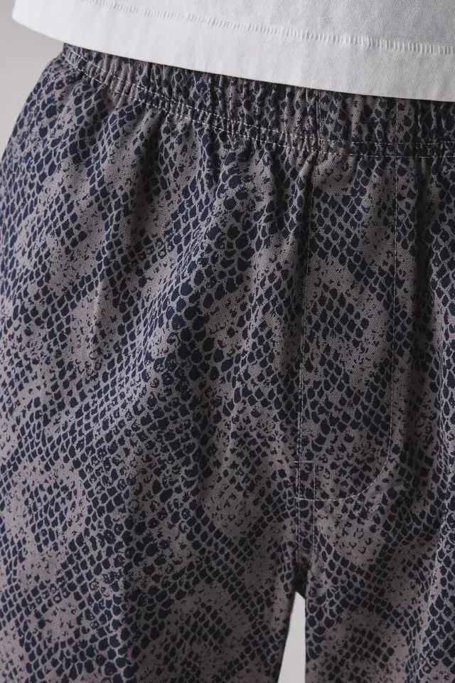 Bdg Urban Outfitters BDG Nitro Camo Canvas Baggy Fit Pull-On Pant