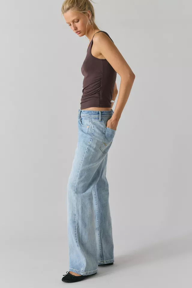 Bdg Urban Outfitters BDG Teo Relaxed Low-Rise Bootcut Jean