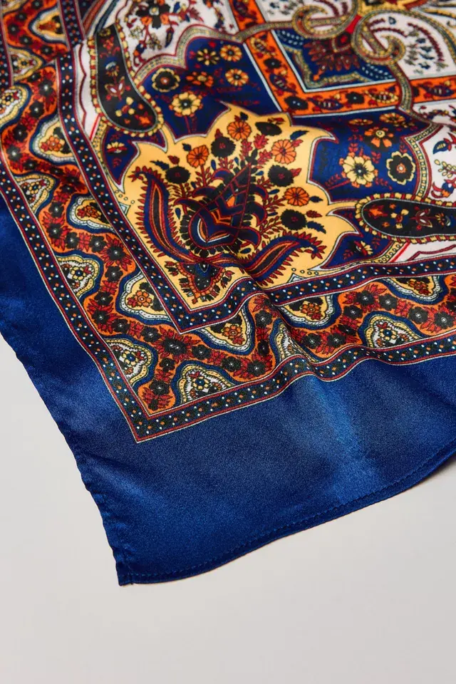 Bdg Urban Outfitters Autumn Silky Bandana