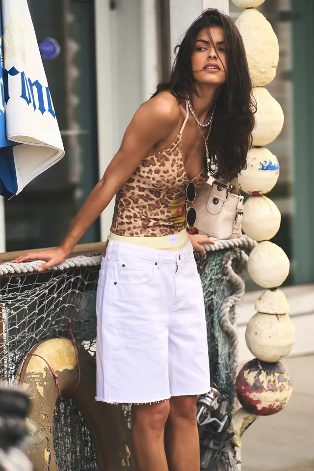 bdg urban outfitters BDG Tori Mid Rise Cutoff Jort