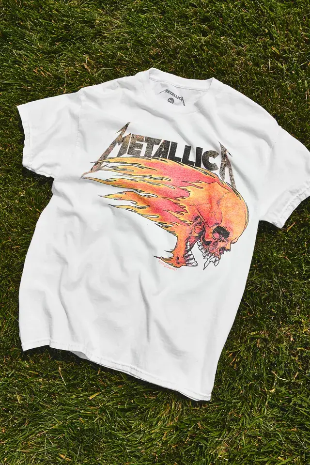 Bdg Urban Outfitters Metallica Tour Graphic Tee