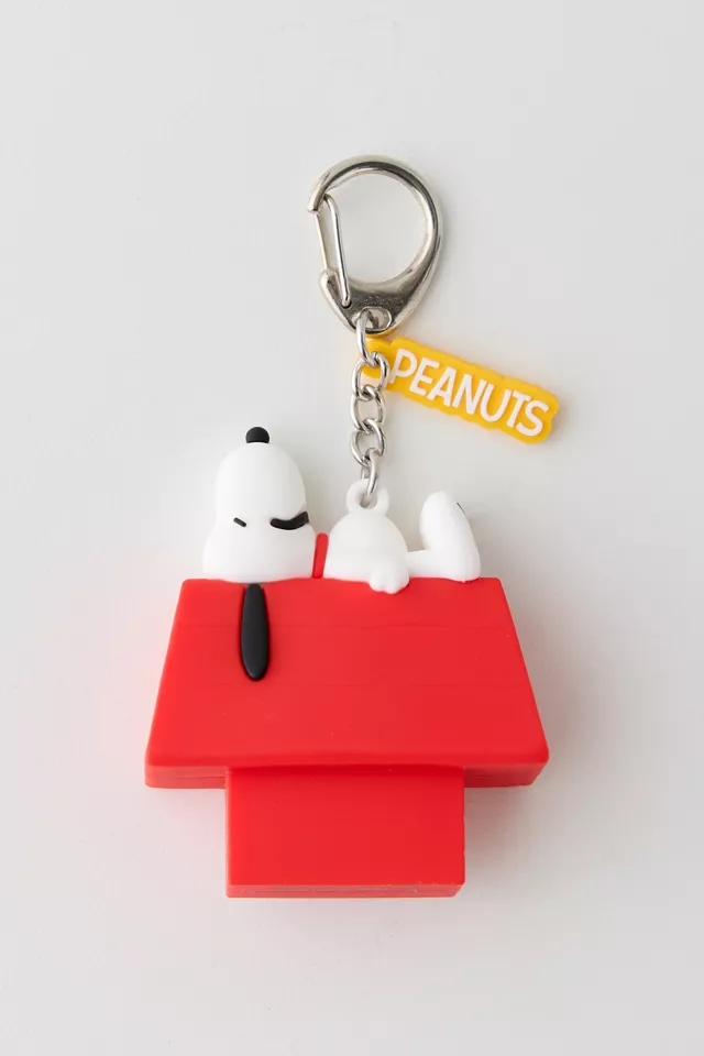 Bdg Urban Outfitters Peanuts Snoopy Keychain