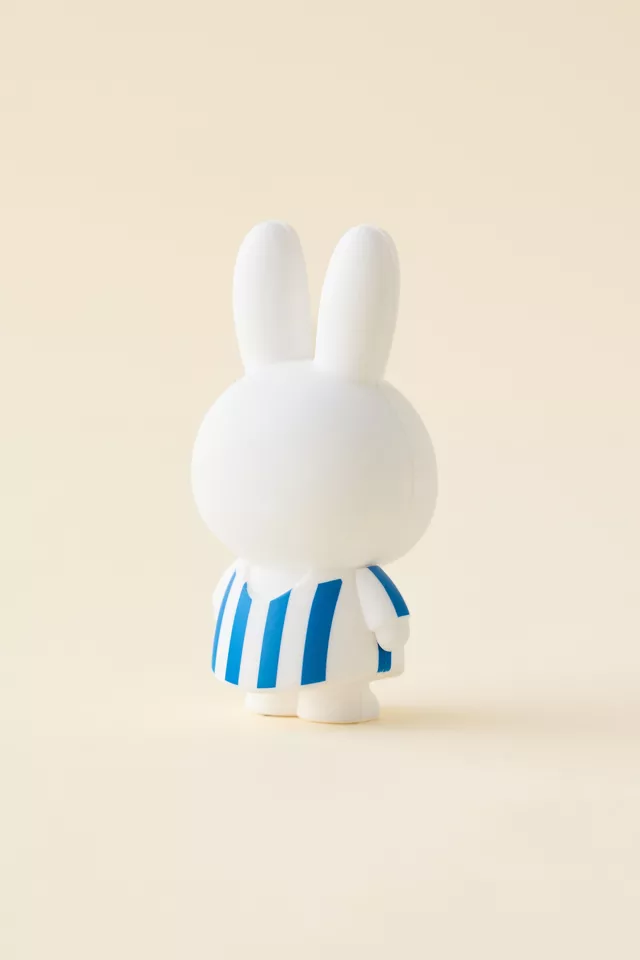 Bdg Urban Outfitters Smoko Miffy Blind Box Figure
