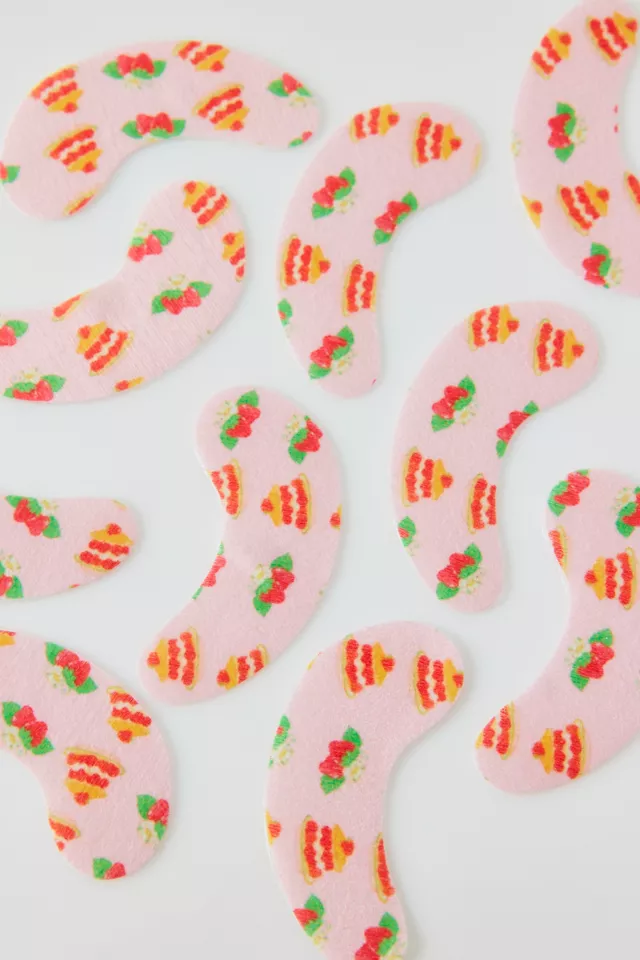 bdg urban outfitters Célavi X Strawberry Shortcake Hydrogel Under-Eye Patch Set