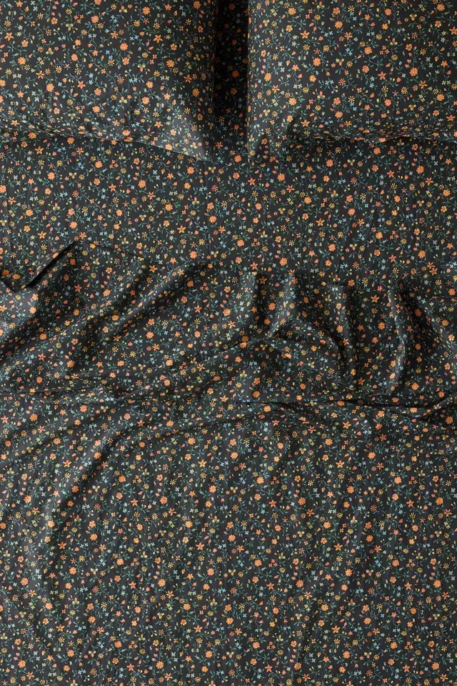 bdg urban outfitters Clarissa Floral Vine Sheet Set