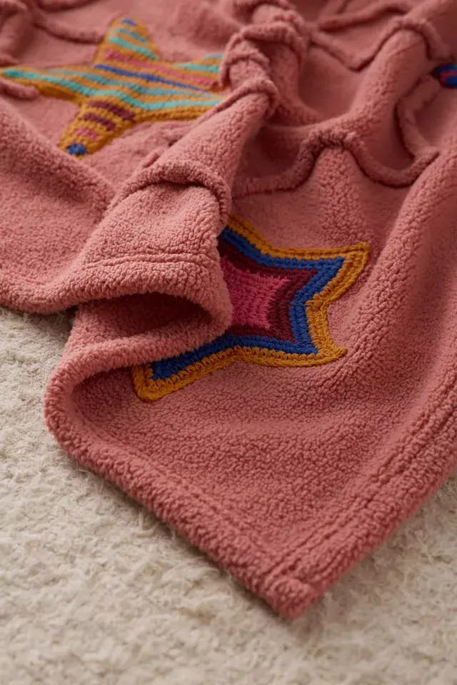Bdg Urban Outfitters Crochet Fleece Star Icon Throw Blanket