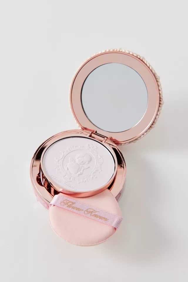 bdg urban outfitters Flower Knows Strawberry Cupid Pressed Powder