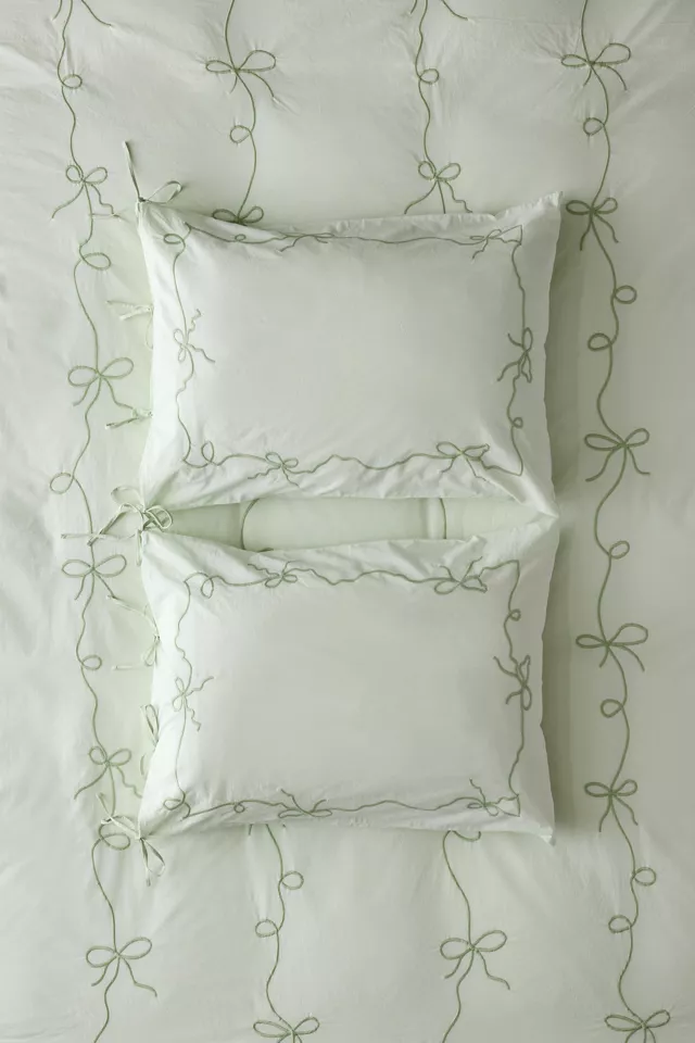 Bdg Urban Outfitters Lacey Bows Embroidered Sham Set