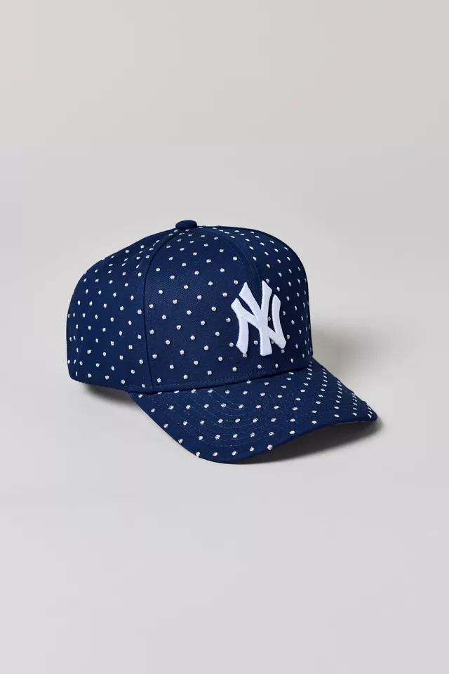 bdg urban outfitters Mitchell & Ness MLB New York Yankees Polka Dot Pro Snapback Hat