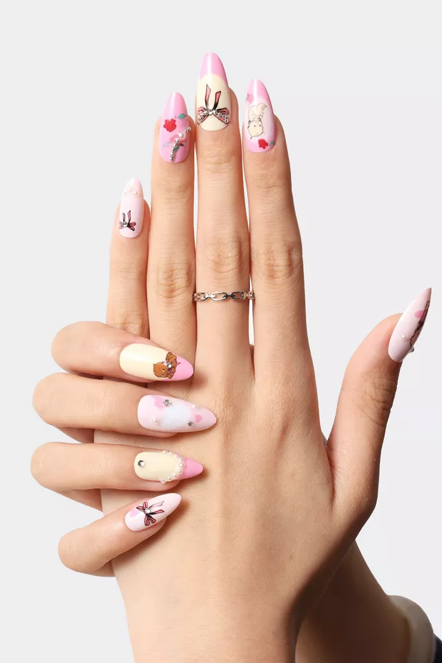 bdg urban outfitters Never Have I Ever X Kewpie Press-On Nail Set