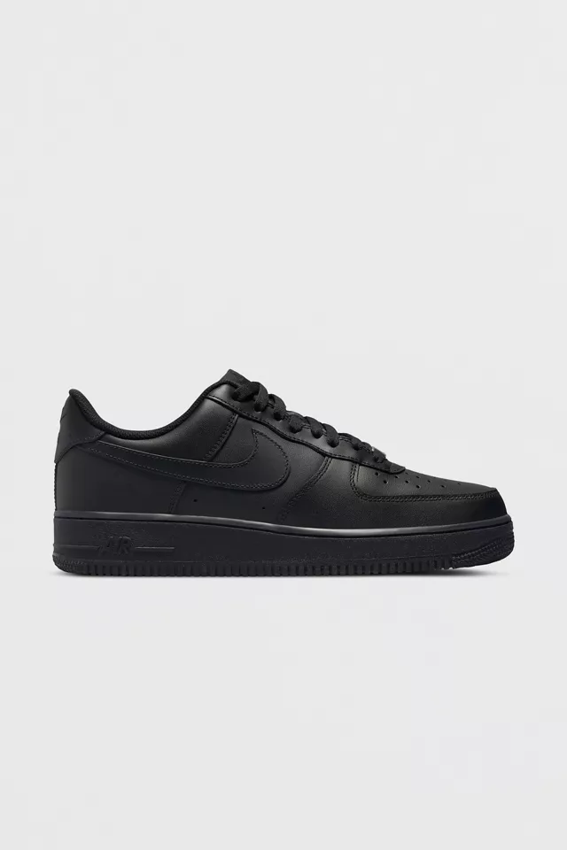bdg urban outfitters Nike Men's Air Force 1 '07 Sneaker