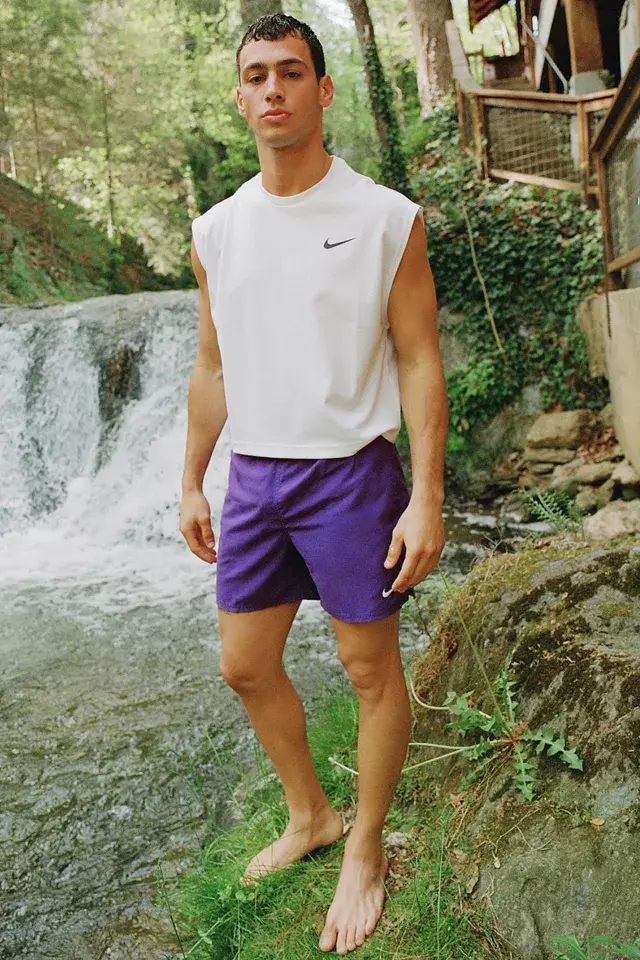 bdg urban outfitters Nike UO Exclusive Cropped Swim Shirt