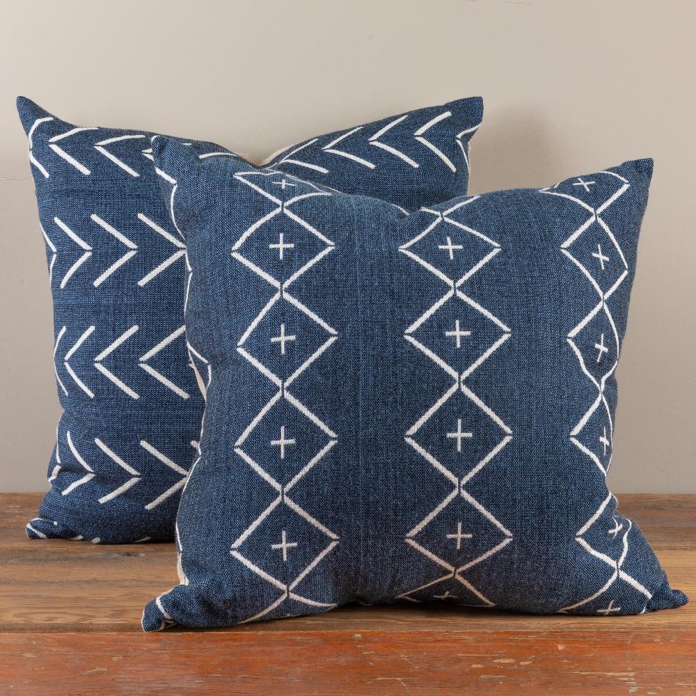 Be Home Alpaca Square Pillow Navy With Diamond & Plus