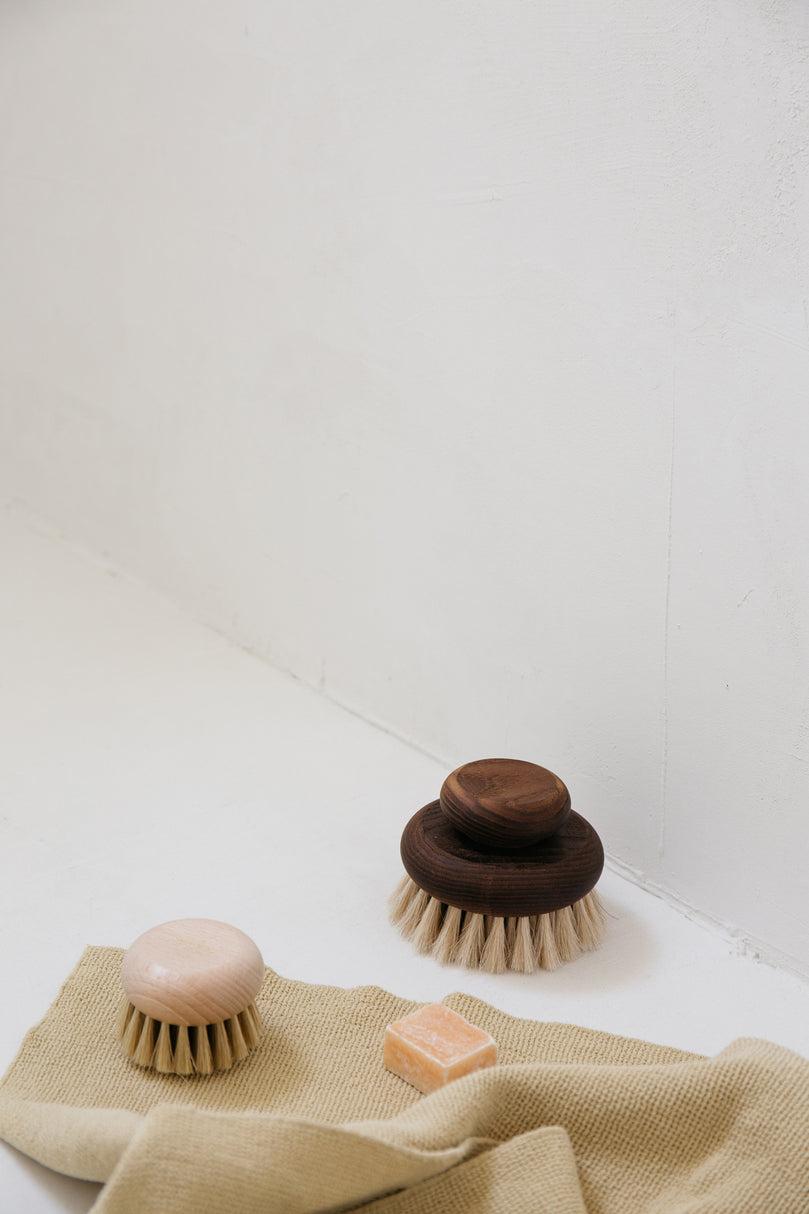 Be Home Andree Jardin Ash Wood Heritage Large Body Brush