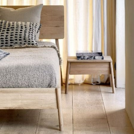 Be Home Air Solid Oak Bedside Table