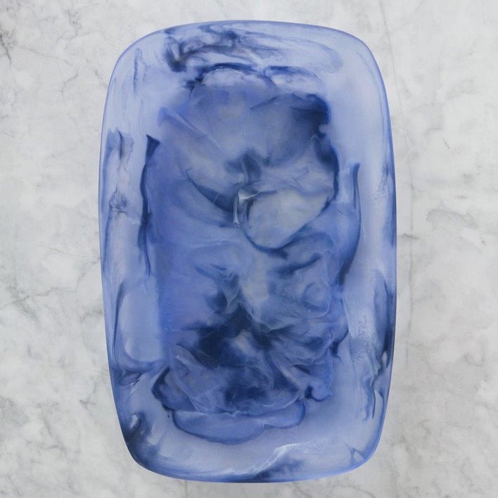 be home Handmade Resin Tray Azul Medium