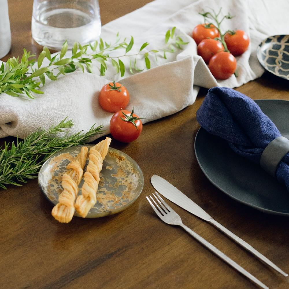 Be Home Horn Appetizer Speckled Plate