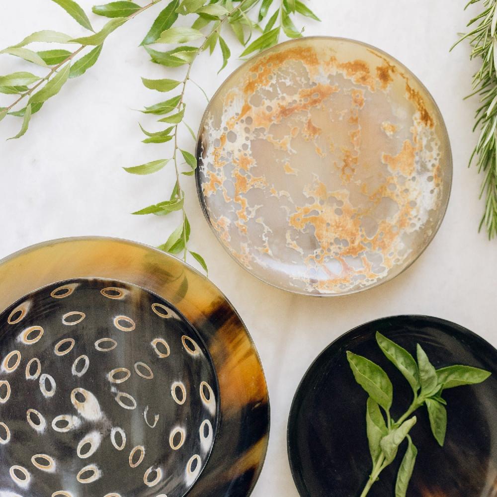 Be Home Horn Appetizer Speckled Plate