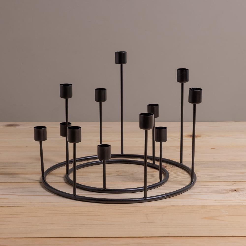 Be Home Kent Black Candlestick Wreath Large