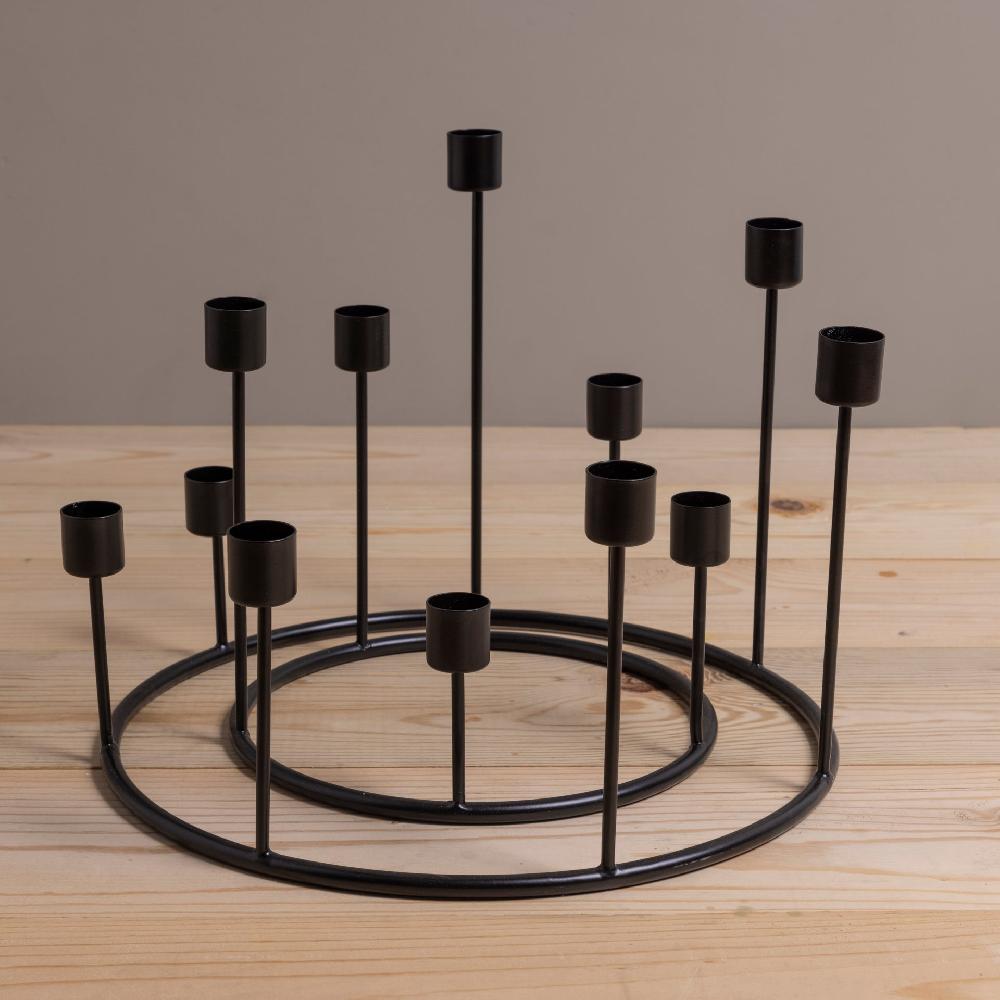 Be Home Kent Black Candlestick Wreath Large