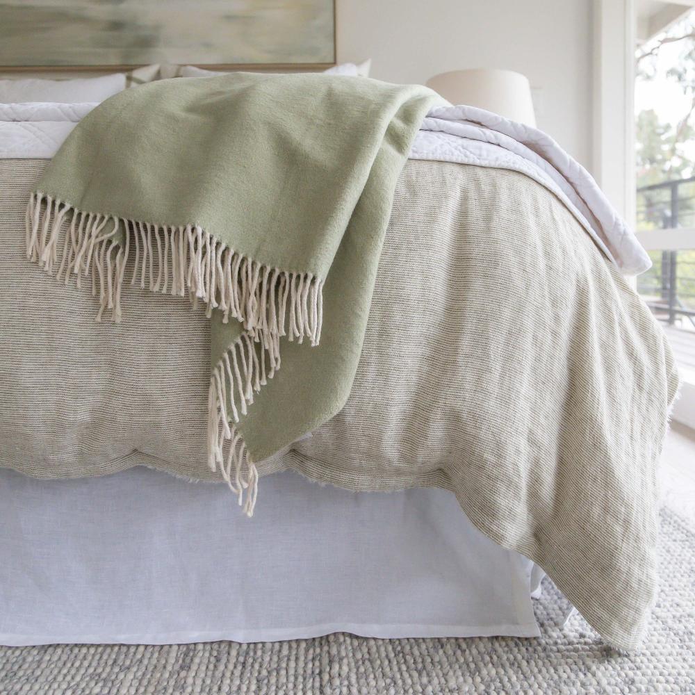 Be Home Logan Queen Duvet Olive