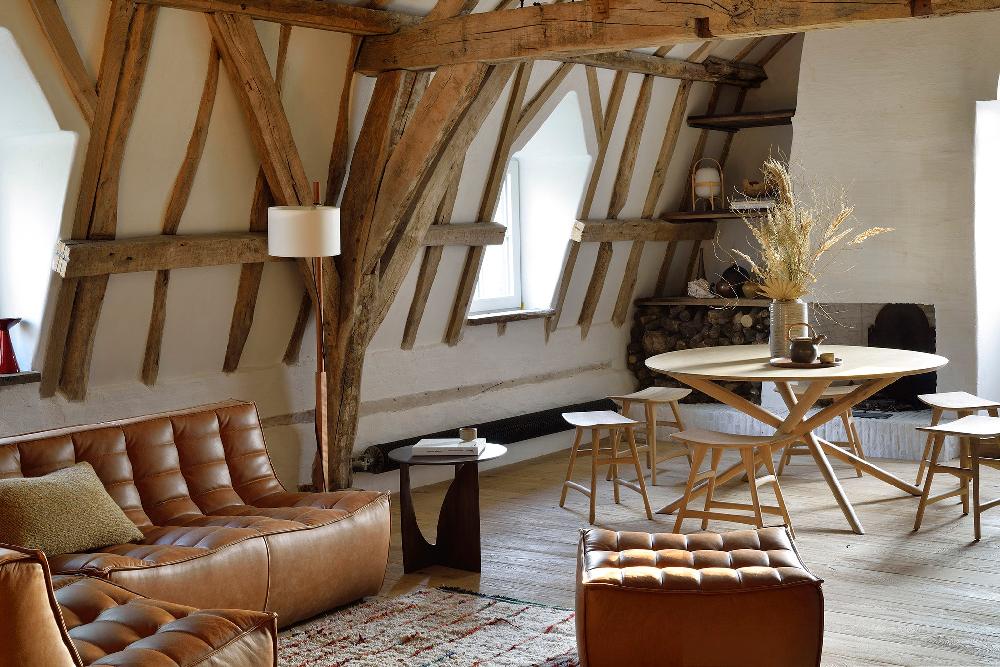 Be Home Mikado Solid Oak Round Dining Table